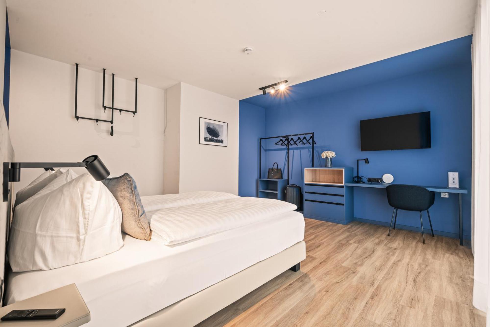 Motel42-Temporary Living Friedrichshafen Bagian luar foto